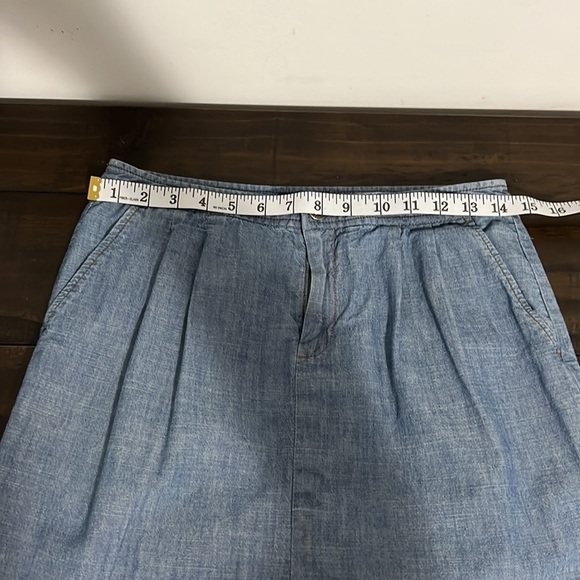 BANANA Republic Chambray Mini Skirt Size 2 - Picture 7 of 7